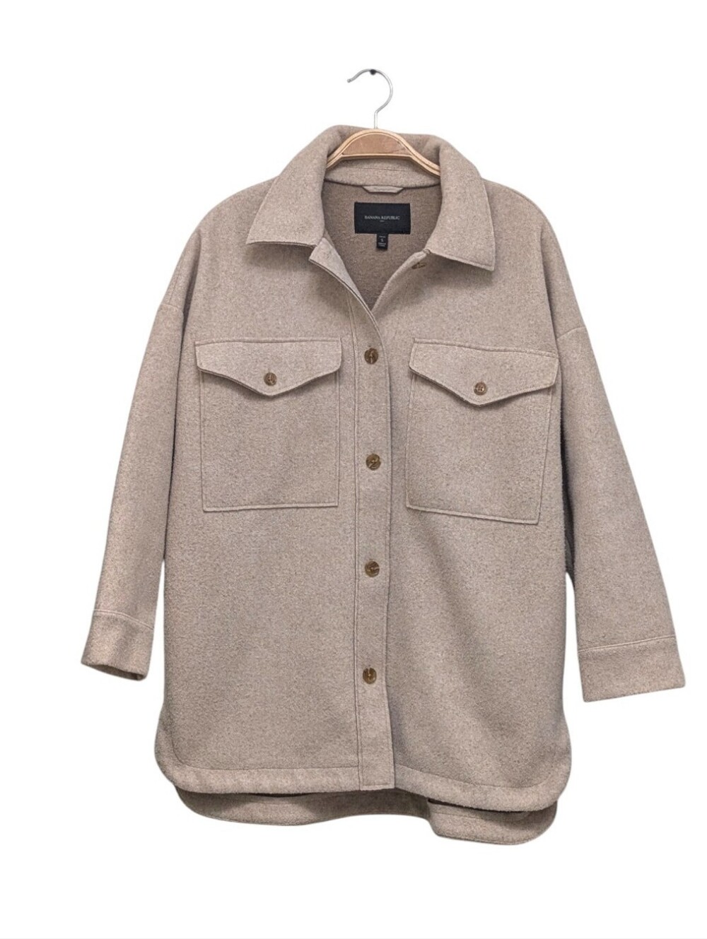 Banana Republic Beige Petite Minimalist Button Up Shacket Jacket